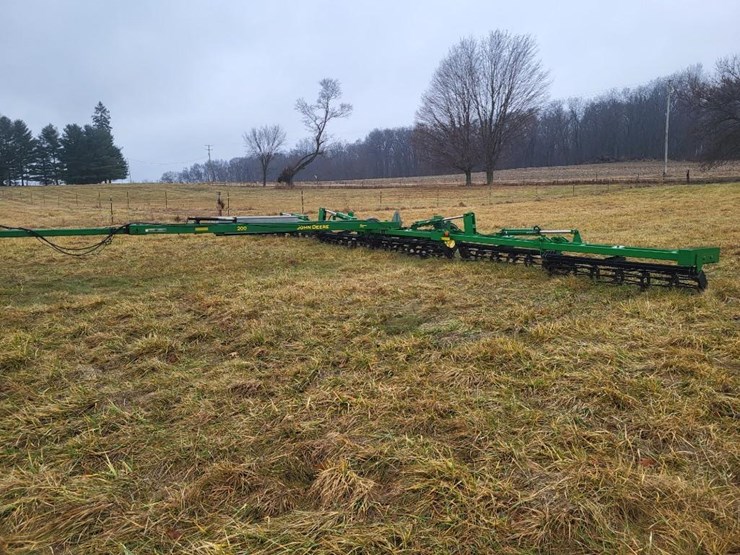 200-john-deere-200-image-7