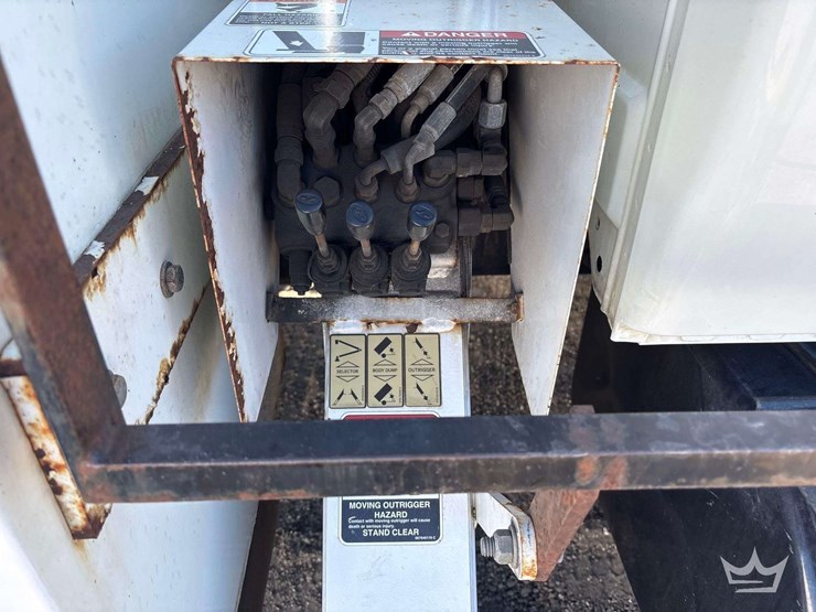 2006-international-durastar-4300-image-33