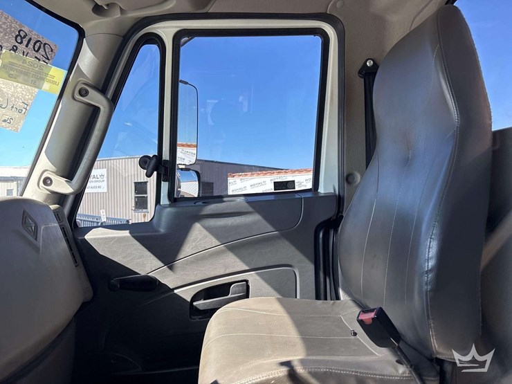 2018-international-workstar-7400-image-16