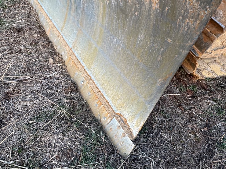 komatsu-d65px-image-11