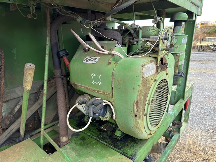 #2946-•-towable-hydro-seeder-image-24