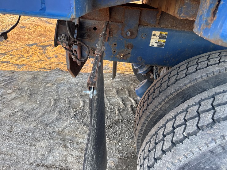 2006-peterbilt-357-image-22