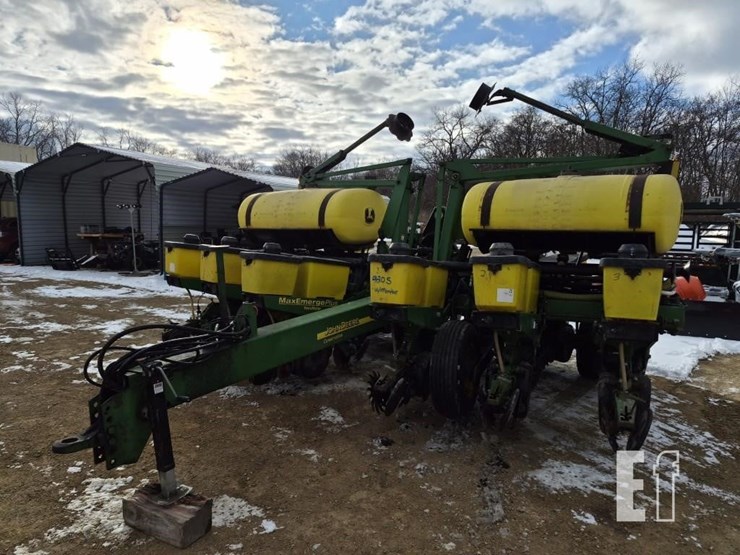 john-deere-1760-image-1