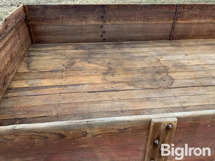 calhoun-6-ton-running-gear-barge/hay-wagon-image-13