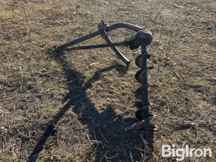 richland-post-hole-digger-image-1