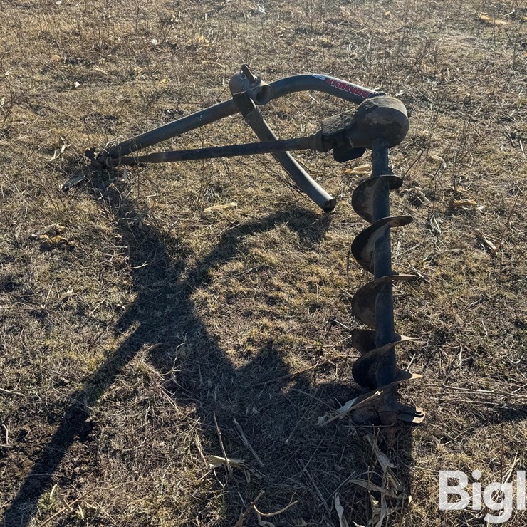 Richland Post Hole Digger