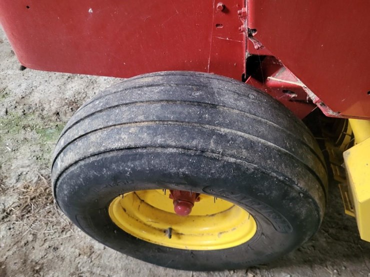 2011-new-holland-bc5070-image-9