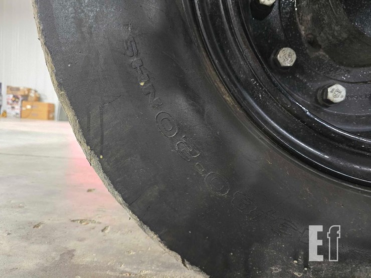 2016-caterpillar-cw34-image-24