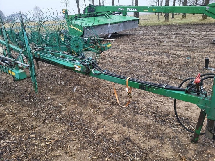 john-deere-704-image-27