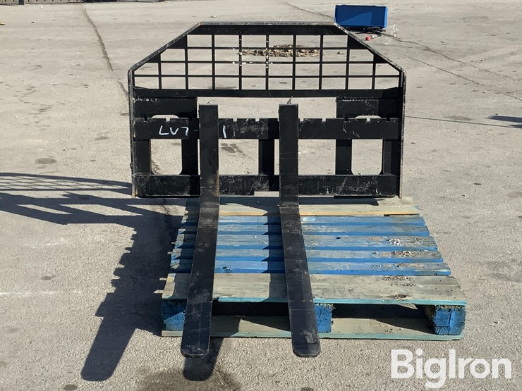 2025-giyi-60"-skid-steer-pallet-forks-&-mast-assembly-image-2