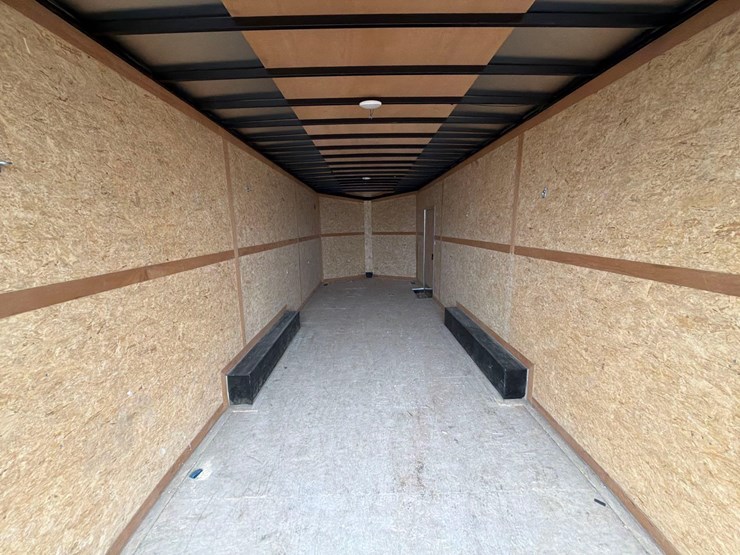 2023-look-enclosed-trailer-image-6