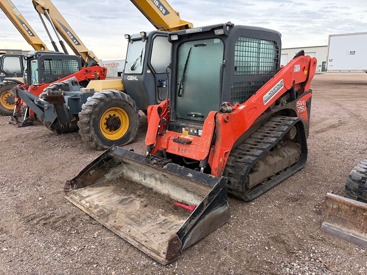 kubota-svl75-2-image-1