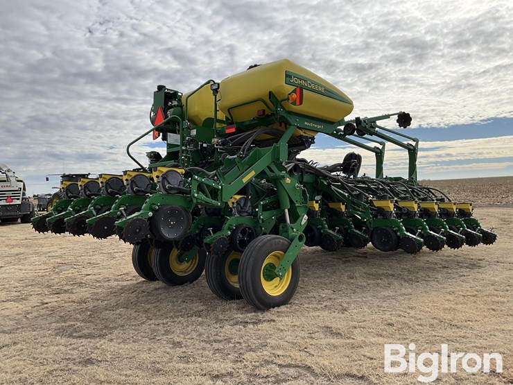 2018-john-deere-1795-image-5