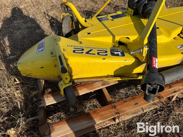 john-deere-72-image-17