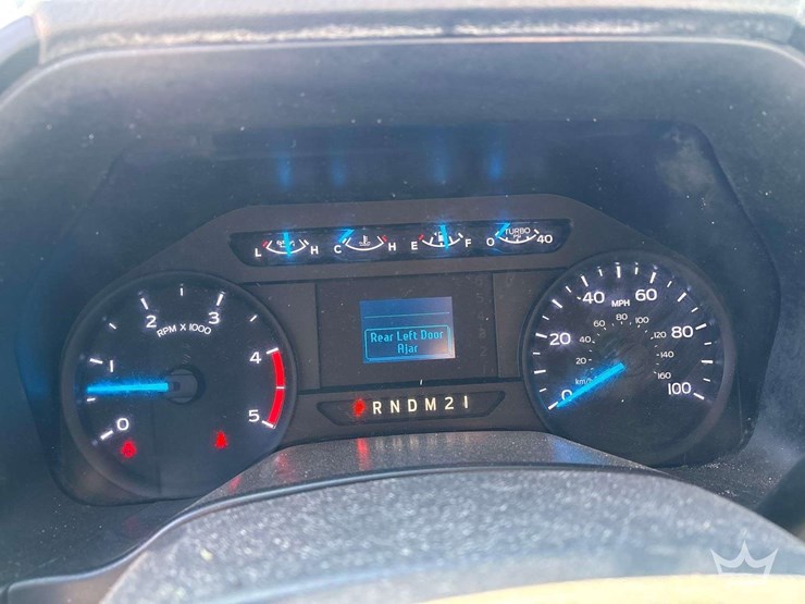 2017-ford-f550-image-17