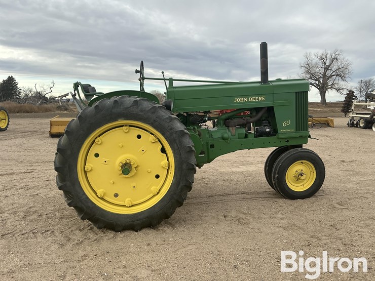 1955-john-deere-60-image-4