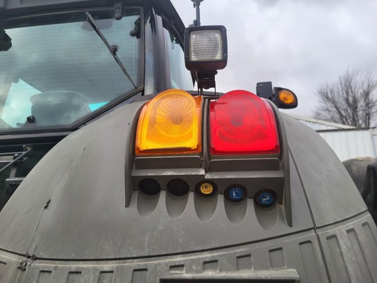 2015-fendt-930-vario-image-36