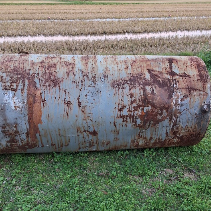 #313 • DIESEL TANK