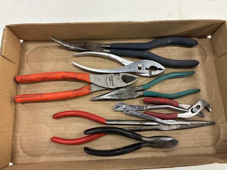 #115323-•-pliers-assortment-image-2