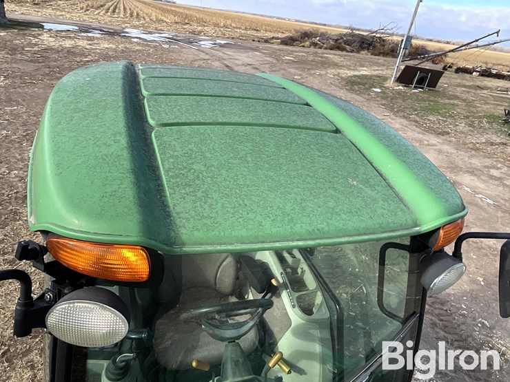 2011-john-deere-3720-image-14