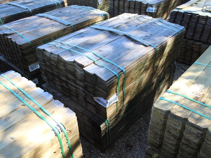 #24615-•-2-bundles-of-5/8in-x-6ft-fence-boards-image-1