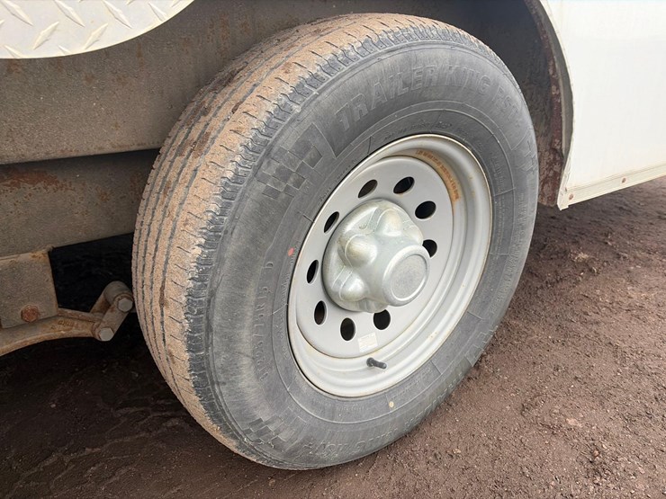 2023-look-enclosed-trailer-image-10