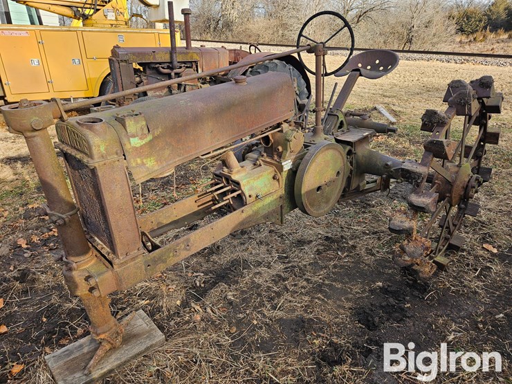 john-deere-a-image-1