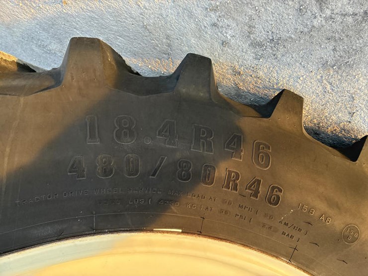 new-holland-8870-image-45