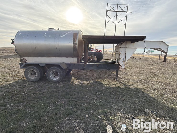 shop-made-t/a-nurse-tank-trailer-image-4