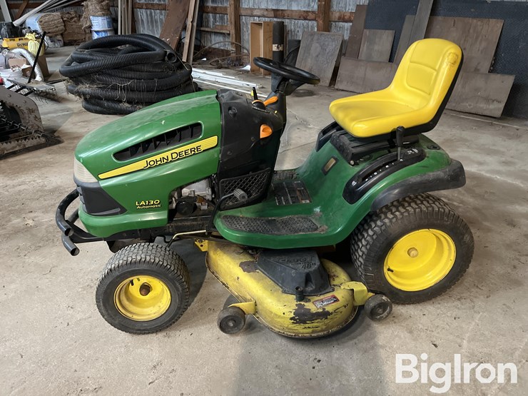 john-deere-la130-image-8