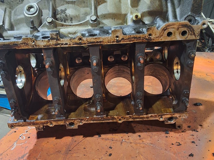 #343-•-gm-6.2l-aluminum-block-image-6