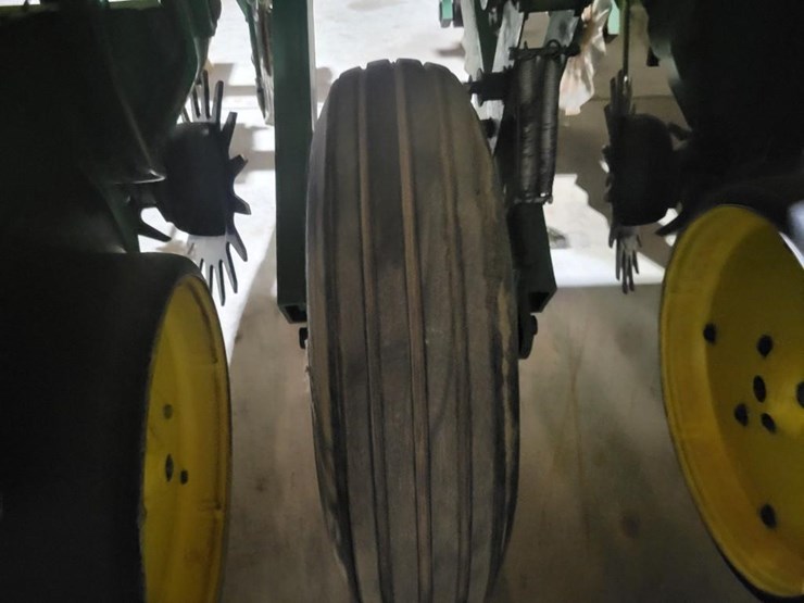 john-deere-7000-image-21