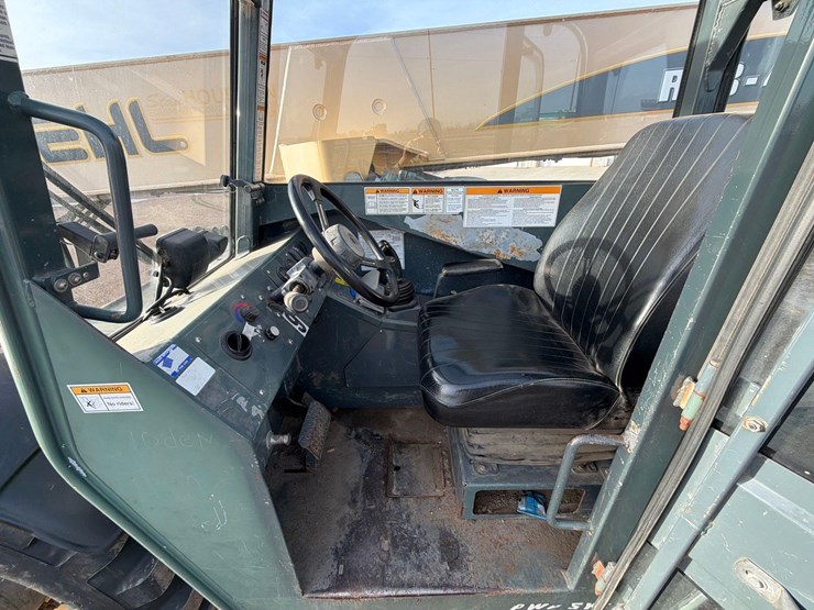 gehl-rs8-44-image-19