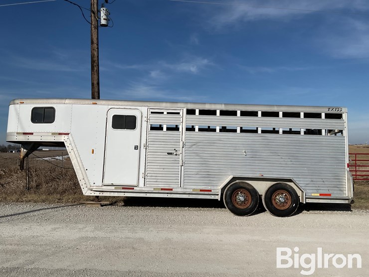 2003-exiss-vgnc-720-t-t/a-gooseneck-livestock-trailer-image-8