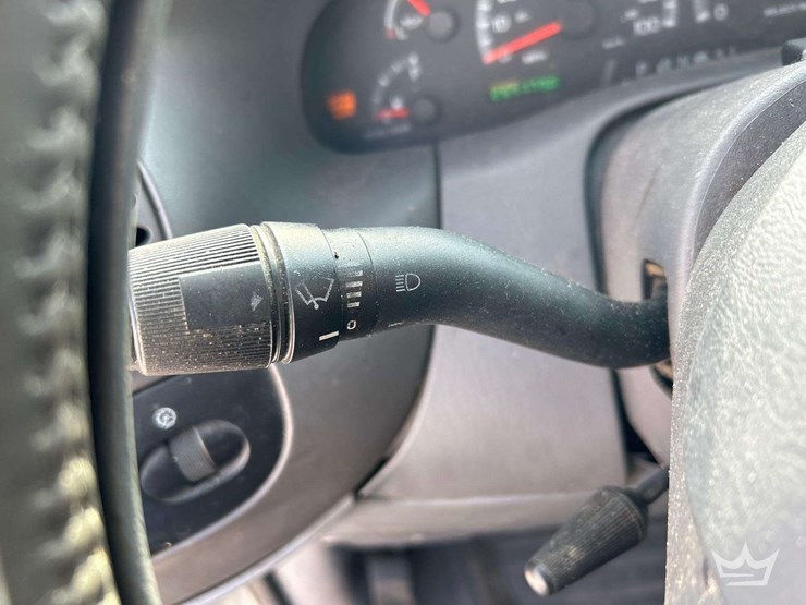 2001-ford-f150-image-16