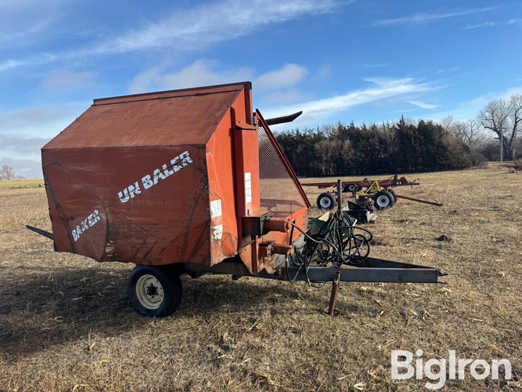 baker-bale-unroller-image-4