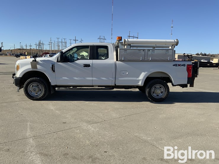 2017-ford-f350-xl-image-8