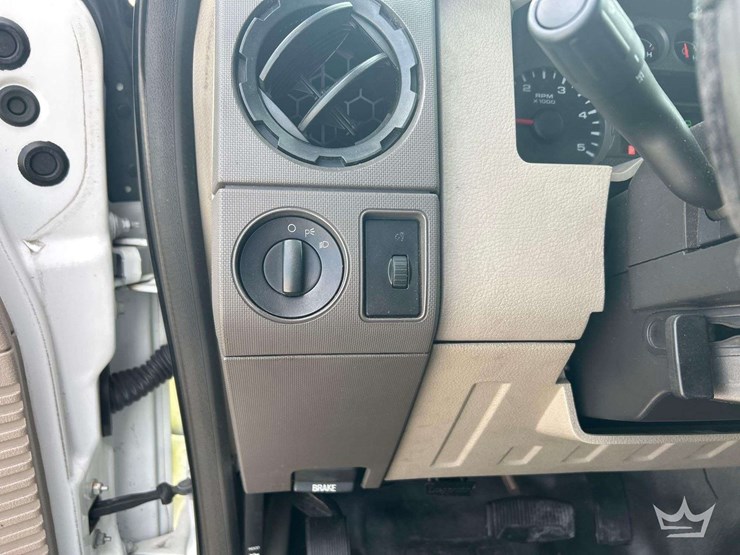 2009-ford-f250-image-15