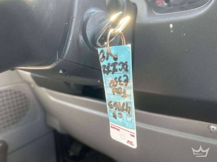 2016-ford-e350-image-35