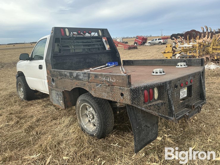 2005-chevrolet-silverado-2500-image-7