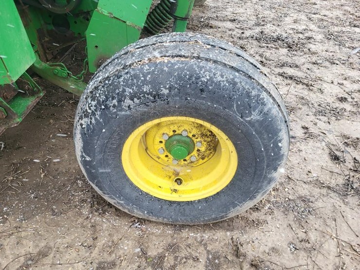 john-deere-956-image-24