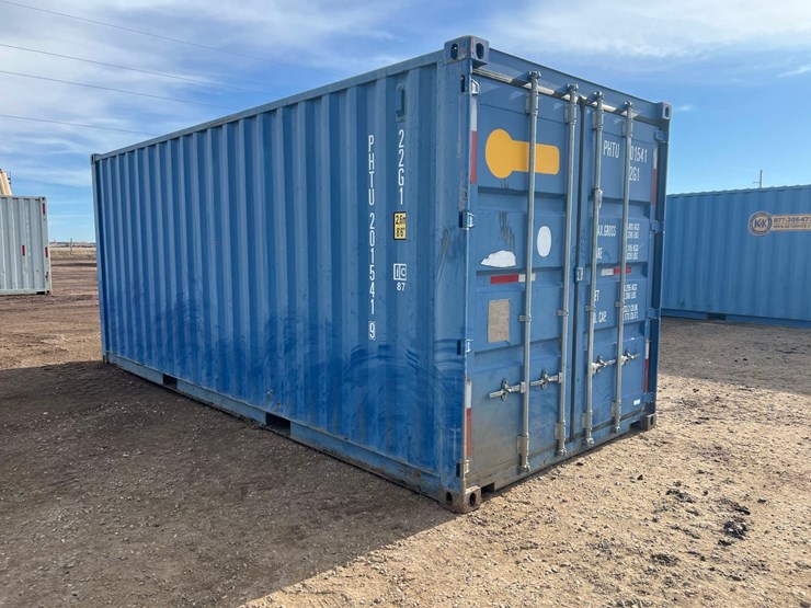 2011-shipping-container-image-2