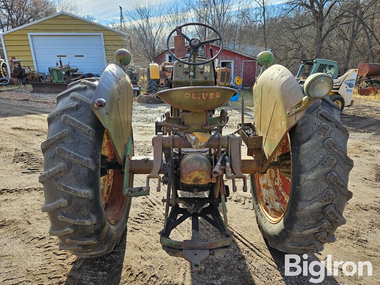 1955-oliver-super-88-image-6