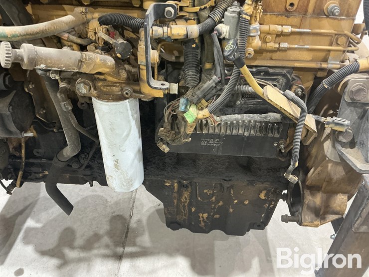 caterpillar-c13-image-13