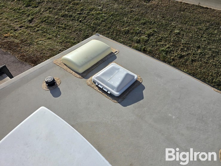 2021-heartland-elkridge-38rsrt-5th-wheel-camper-image-14