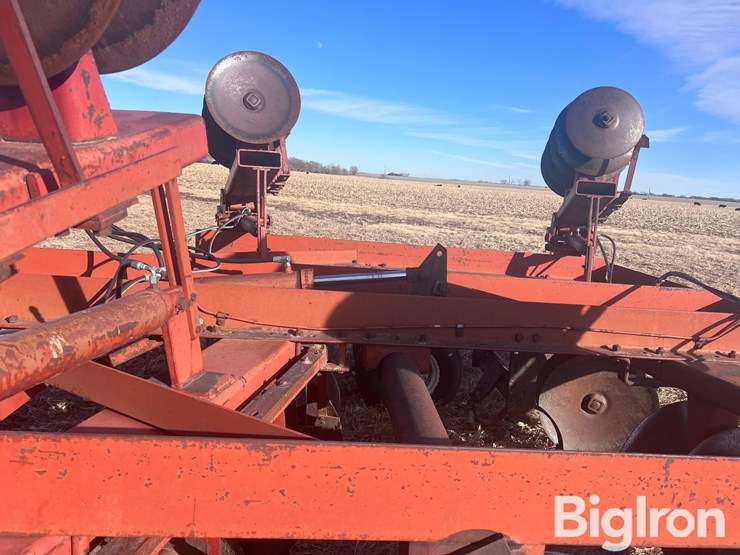 international-485-image-15