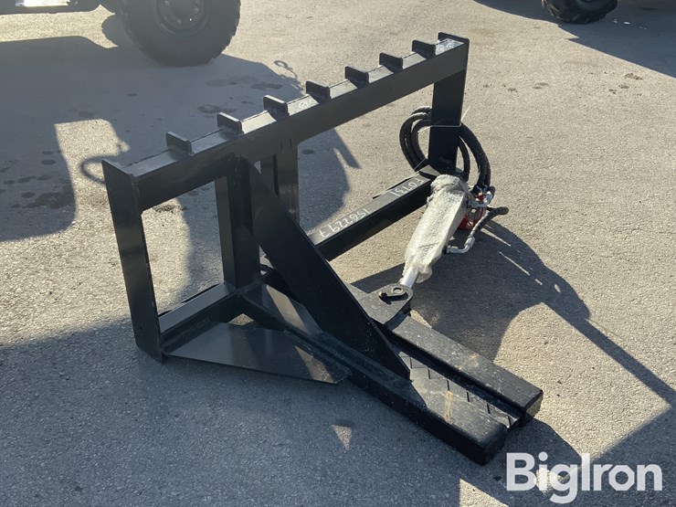 2025-giyi-tp25-skid-steer-post/tree-puller-image-3