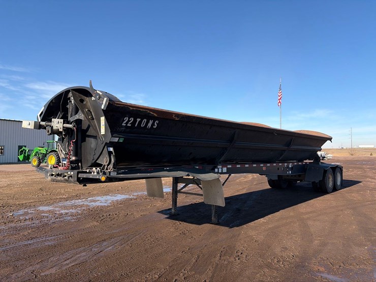 2016-smithco-side-dump-image-1