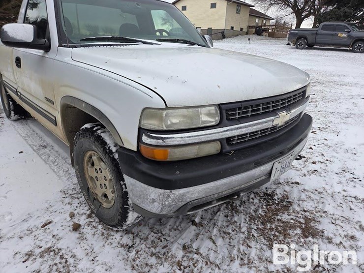 1999-chevrolet-silverado-1500-image-11