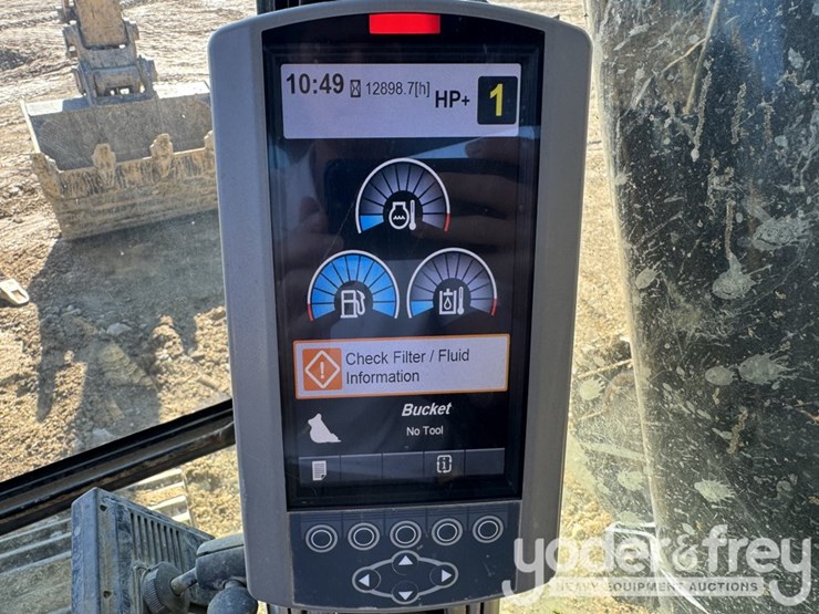 caterpillar-349-image-16